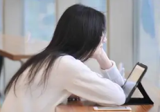 腋臭阻前途？社交尴尬？这个秋天，告